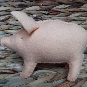 Gyapjúfilc malac - Waldorf-jellegű játék - játék & sport - plüssállat & játékfigura - malac - Meska.hu