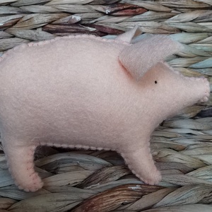 Gyapjúfilc malac - Waldorf-jellegű játék - játék & sport - plüssállat & játékfigura - malac - Meska.hu