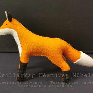 RÓKA GYAPJÚFILC CSILLAGMAG-ÁLLATFIGURA TERMÉSZETES ANYAGOK GYAPJÚFILC GYAPJÚ WALDORF NEMEZ NEMEZJÁTÉK ERDEI ÁLLATOK - játék & sport - plüssállat & játékfigura - róka - Meska.hu