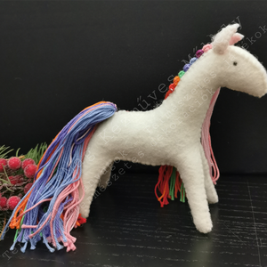 CSILLAGMAG-TÜNDÉRPARIPA SZIVÁRVÁNY TERMÉSZETES ANYAGOK GYAPJÚFILC GYAPJÚ KÉZMŰVESLOVACSKA WALDORF FENNTARTHATÓ EGYEDI  - játék & sport - plüssállat & játékfigura - ló - Meska.hu CSILLAGMAG-TÜNDÉRPARIPA SZIVÁRVÁNY TERMÉSZETES ANYAGOK GYAPJÚFILC GYAPJÚ KÉZMŰVESLOVACSKA WALDORF FENNTARTHATÓ EGYEDI  - játék & sport - plüssállat & játékfigura - ló - Meska.hu