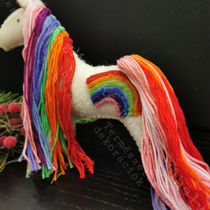 CSILLAGMAG-TÜNDÉRPARIPA SZIVÁRVÁNY TERMÉSZETES ANYAGOK GYAPJÚFILC GYAPJÚ KÉZMŰVESLOVACSKA WALDORF FENNTARTHATÓ EGYEDI  - játék & sport - plüssállat & játékfigura - ló - Meska.hu CSILLAGMAG-TÜNDÉRPARIPA SZIVÁRVÁNY TERMÉSZETES ANYAGOK GYAPJÚFILC GYAPJÚ KÉZMŰVESLOVACSKA WALDORF FENNTARTHATÓ EGYEDI  - játék & sport - plüssállat & játékfigura - ló - Meska.hu