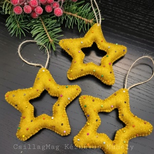 KÜLÖNLEGES KARÁCSONYI CSILLAGOK 3 DB/SZETT EGYEDI FENNTARTHATÓ TERMÉSZETES ANYAGOK GYAPJÚFILC GYAPJÚ TERMÉSZETES DÍSZEK  - karácsony - karácsonyi lakásdekoráció - karácsonyfadíszek - Meska.hu