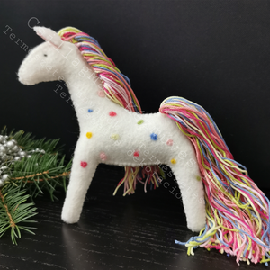 TÜNDÉRPACI CSILLAGMAG-TÜNDÉRLOVACSKA EGYEDI TERMÉSZETES ANYAGOKBÓL GYAPJÚFILC GYAPJÚ WALDORF TERMÉSZETES JÁTÉK PÖTTYÖS  - játék & sport - plüssállat & játékfigura - ló - Meska.hu