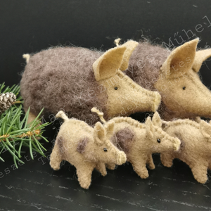 MANGALICÁK 5 DB/SZETT EGYEDI FENNTARTHATÓ TERMÉSZETES MINŐSÉGI ANYAGOK WALDORF JÁTÉK  - játék & sport - plüssállat & játékfigura - malac - Meska.hu