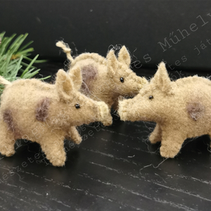 MANGALICÁK 5 DB/SZETT EGYEDI FENNTARTHATÓ TERMÉSZETES MINŐSÉGI ANYAGOK WALDORF JÁTÉK  - játék & sport - plüssállat & játékfigura - malac - Meska.hu