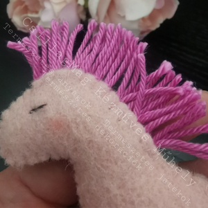 Picipaci Gyapjúfilc Lovacska A Legkisebbeknek Maroklovacska Egyedi Fenntartható Minőségi Természetes Anyagok Waldorf  - játék & sport - plüssállat & játékfigura - ló - Meska.hu