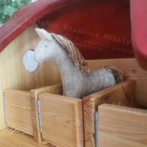 CsillagIstálló CsillagMag Meseházak tömörfa játék kézműves bokszos lóistálló Waldorf ihletésű fantáziajáték Fajáték  - játék & sport - baba & babaház - babaház - Meska.hu
