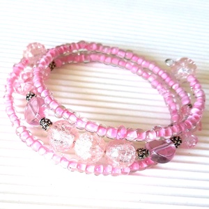 Nosztalgia rózsacsokor karkötő, hegyikristály ásványékszer, üveggyöngy - ékszer - karkötő - gyöngyös karkötő - Meska.hu