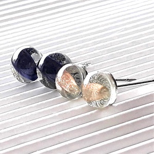 Kék - csillám és arany fátyol üveg pötty fülbevalók, üvegékszer szett - ékszer - fülbevaló - pötty fülbevaló - Meska.hu