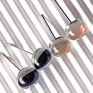 Kék - csillám és arany fátyol üveg pötty fülbevalók, üvegékszer szett - ékszer - fülbevaló - pötty fülbevaló - Meska.hu