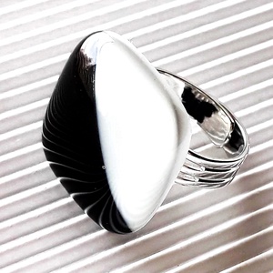 Audrey üveg gyűrű, üvegékszer - ékszer - gyűrű - statement gyűrű - Meska.hu