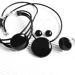 NEMESACÉL! - Éjfekete kerek üveg gyűrű, üvegékszer - ékszer - gyűrű - statement gyűrű - Meska.hu