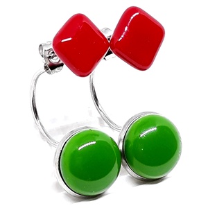 Fűzöld - piros exkluzív dupla üveg fülbevaló NEMESACÉL, különleges design akasztón, üvegékszer - Meska.hu