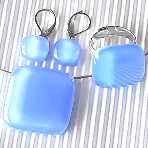 NEMESACÉL - Levendula kocka üveg medál, gyűrű és francia kapcsos fülbevaló, minimal , üvegékszer szett - ékszer - ékszerszett - Meska.hu