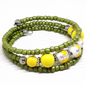 Tulipáncsokor porcelán/üveg gyöngy karkötő, gyöngyékszer - ékszer - karkötő - gyöngyös karkötő - Meska.hu