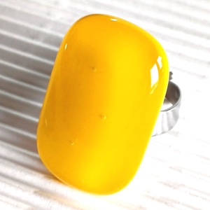 NEMESACÉL! - Napraforgó sárga elegáns üveg gyűrű, üvegékszer, Ékszer, Gyűrű, Statement gyűrű, Ékszerkészítés, Üvegművészet, MESKA