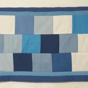 Falvédő, kék - fehér patchwork, 160 cm. Új, egyedi, kézműves termék, ajándéknak is, Otthon & Lakás, Lakástextil, Falvédő, Varrás, MESKA