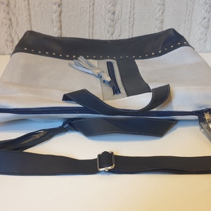 Válltáska, kézitáska, valódi bőr. Kék, halványszürke, ezüst. Új, egyedi, kézműves. Ajándéknak is - táska & tok - kézitáska & válltáska - válltáska - Meska.hu