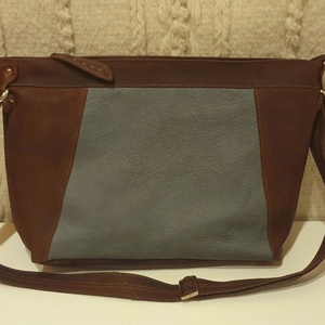 Válltáska, puha valódi bőr. Barna és szürkéskék, egyedi díszítéssel. Új, kézműves termék. Ajándéknak is - táska & tok - kézitáska & válltáska - válltáska - Meska.hu