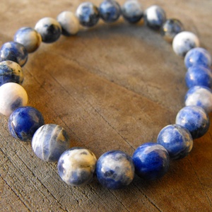 Szodalit karkötő - ékszer - karkötő - gyöngyös karkötő - Meska.hu