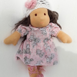 Kedves arcú Waldorf típusú szeretgetős baba rózsaszínben - játék & sport - baba & babaház - öltöztethető baba - Meska.hu