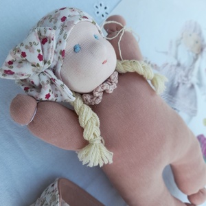 Cuki pelenkázható Waldorf manóbaba   - játék & sport - baba & babaház - babaruha, babakellék - Meska.hu