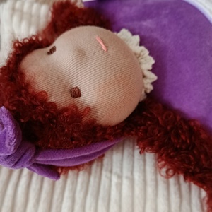 Pihepuha Alvózsákos,Hurcibálós Waldorf típusú manóbaba , Játék & Sport, Baba & babaház, Babaruha, babakellék, Baba-és bábkészítés, Varrás, MESKA