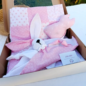 Pihe puha takaró nyuszis nyunyókával Babaváró-Babaköszöntő ajándéknak, Játék & Sport, Babalátogató ajándékcsomag, Varrás, Horgolás, MESKA