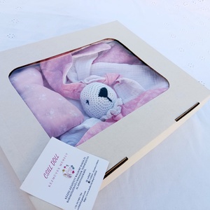 Pihe puha takaró nyuszis nyunyókával Babaváró-Babaköszöntő ajándéknak - játék & sport - babalátogató ajándékcsomag - Meska.hu Pihe puha takaró nyuszis nyunyókával Babaváró-Babaköszöntő ajándéknak - játék & sport - babalátogató ajándékcsomag - Meska.hu