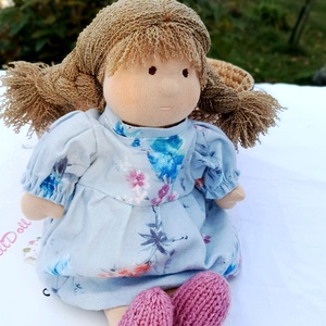 Ölelgetnivaló pihe puha Waldorf baba - Meska.hu