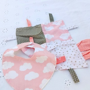 Cuki nyuszis rongyi szett a legapróbbaknak - játék & sport - babalátogató ajándékcsomag - Meska.hu Cuki nyuszis rongyi szett a legapróbbaknak - játék & sport - babalátogató ajándékcsomag - Meska.hu