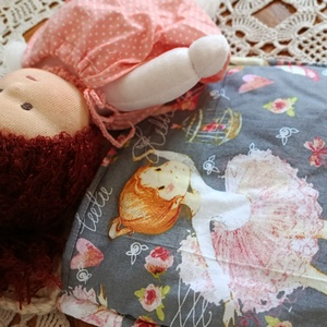 Hurcibálós Waldorf manóbaba a kis barát aki mindig kéznél van - játék & sport - baba & babaház - babaruha, babakellék - Meska.hu