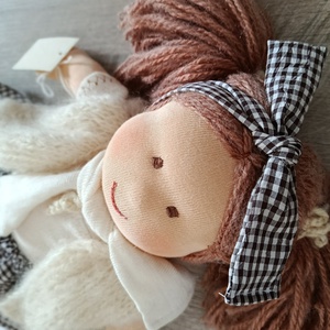 Pihe puha szeretgetős copfos Waldorf baba  - Meska.hu