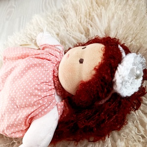 Pelenkázható Waldorf manóbaba gyönyörű hajjal - játék & sport - baba & babaház - játékbaba, babakellék - Meska.hu