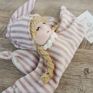  Babaköszöntő ajándék Waldorf típusú rongyibabával  - baba - mama - babalátogató ajándékcsomag - Meska.hu