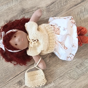  Öltöztethető vöröshajú Waldorf típusú baba keresi társát - játék & sport - baba & babaház - öltöztethető baba - Meska.hu