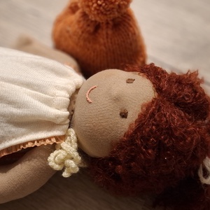  Pihe puha öltöztethető  Waldorf típusú baba - játék & sport - baba & babaház - öltöztethető baba - Meska.hu