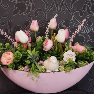 Tulipános tavaszi asztaldísz, nagyméretű csónakban - Meska.hu