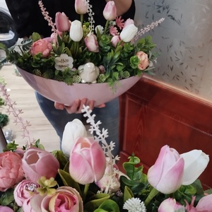 Tulipános tavaszi asztaldísz, nagyméretű csónakban - otthon & életmód - dekoráció - asztal és polc dekoráció - asztaldísz - Meska.hu