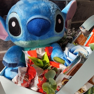 AKCIÓS!Stitch plüssös Kinder édesség táska - élelmiszer - gasztro ajándékcsomag - Meska.hu