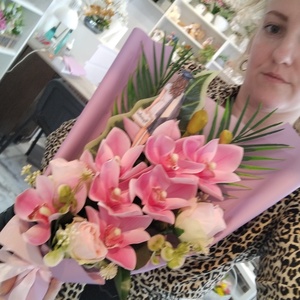 Gumi csónakorchideás csajos csokor - otthon & életmód - virágdekoráció - virágok - virágcsokor - Meska.hu