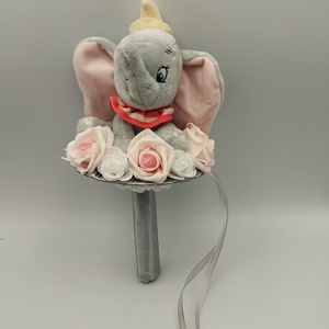 Dumbo plüssös szürke-púder csokor, Otthon & Életmód, Virágdekoráció, Virágok, Virágcsokor, , Saját készítésű szalagos alap, szürke
Púder színű habrózsákkal
Kivehető Dumbo plüssel
Kb 31cm magas..., MESKA