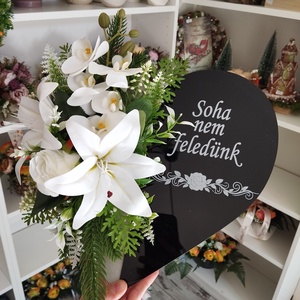Prémium plexi szív sírdísz, fehér liliom - otthon & életmód - vallás - temetkezési tárgy - sírdísz, kegyeleti dísz - Meska.hu