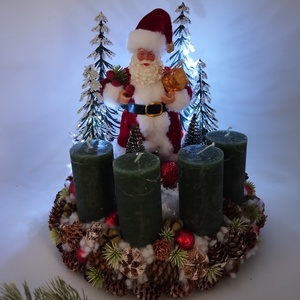 Mikulás adventi koszorú,leddel, rusztikus gyertyákkal - karácsony - adventi díszek - adventi gyertyadíszek és koszorúdíszek - Meska.hu