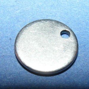 Nemesacél medál (STAS-31 minta) - ? 8x1 mm - gyöngy, ékszerkellék - Meska.hu Nemesacél medál (STAS-31 minta) - ? 8x1 mm - gyöngy, ékszerkellék - Meska.hu