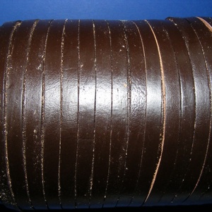 Lapos bőrszíj - 7x2 mm (10. minta/1 m) - sötétbarna - vegyes alapanyag - egyéb alapanyag - Meska.hu Lapos bőrszíj - 7x2 mm (10. minta/1 m) - sötétbarna - vegyes alapanyag - egyéb alapanyag - Meska.hu