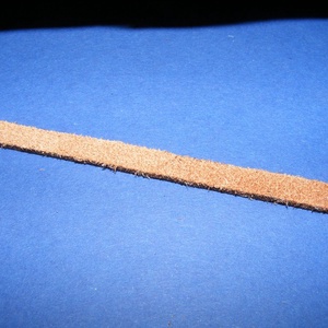 Lapos bőrszíj - 7x2 mm (10. minta/1 m) - sötétbarna - vegyes alapanyag - egyéb alapanyag - Meska.hu Lapos bőrszíj - 7x2 mm (10. minta/1 m) - sötétbarna - vegyes alapanyag - egyéb alapanyag - Meska.hu