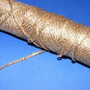 Metál zsinór (2,5 mm/1 m) - arany - gyöngy, ékszerkellék - Meska.hu Metál zsinór (2,5 mm/1 m) - arany - gyöngy, ékszerkellék - Meska.hu