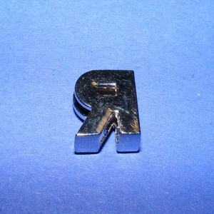 Strassz betű (1 db) - R - gyöngy, ékszerkellék - Meska.hu Strassz betű (1 db) - R - gyöngy, ékszerkellék - Meska.hu