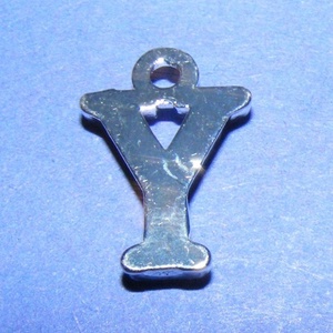 Medál (1 db) - Y betű - gyöngy, ékszerkellék - Meska.hu Medál (1 db) - Y betű - gyöngy, ékszerkellék - Meska.hu